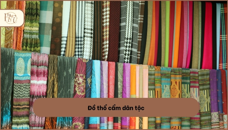 Đồ gốm sứ thủ công